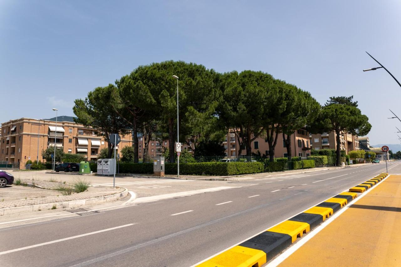 Modern House With Courtyard And Parking - Assisi Villa Santa Maria Degli Angeli  Exterior foto