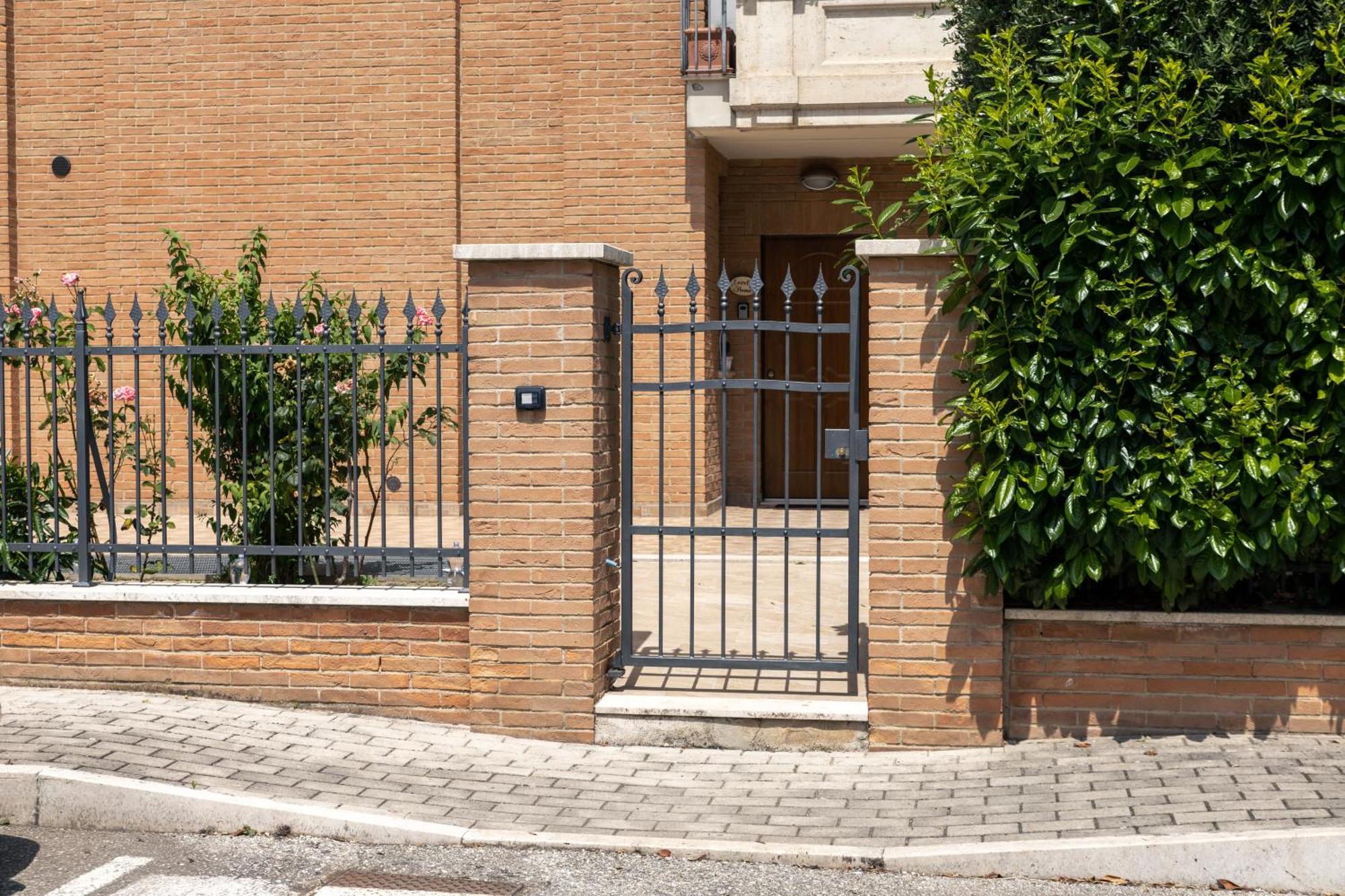 Modern House With Courtyard And Parking - Assisi Villa Santa Maria Degli Angeli  Exterior foto